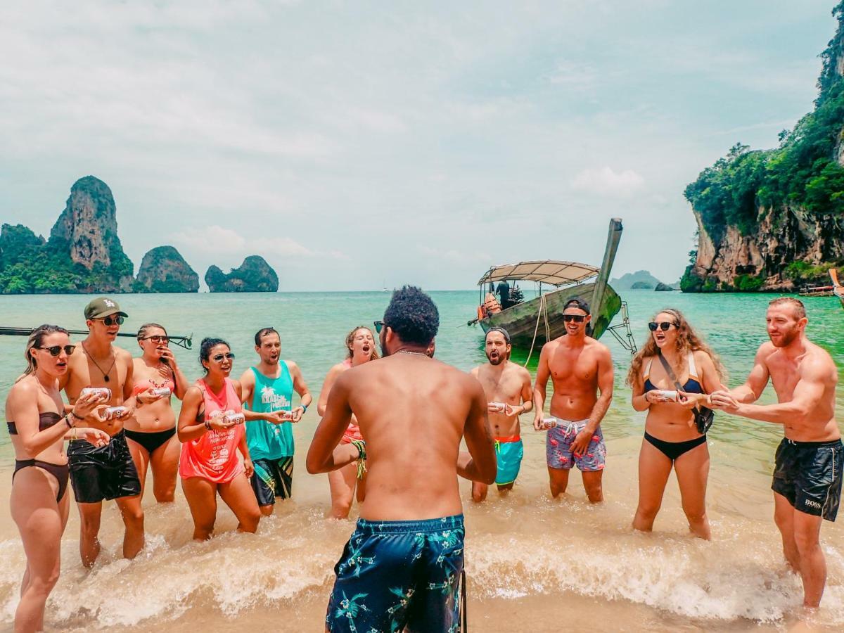 Slumber Party Hostel Krabi Beach Ao Nang Exterior photo